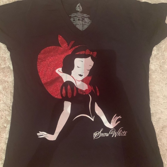 4 Disney Shirts - Picture 3 of 5